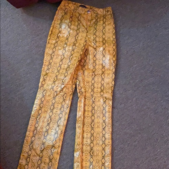 PrettyLittleThing Pants - Yellow snake skin pants